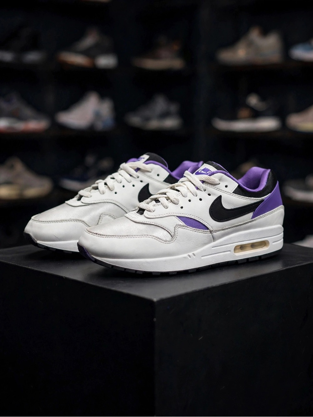 Nike Air Max 1 DNA Pack Ch. 1 "Purple Punch" (2019)
